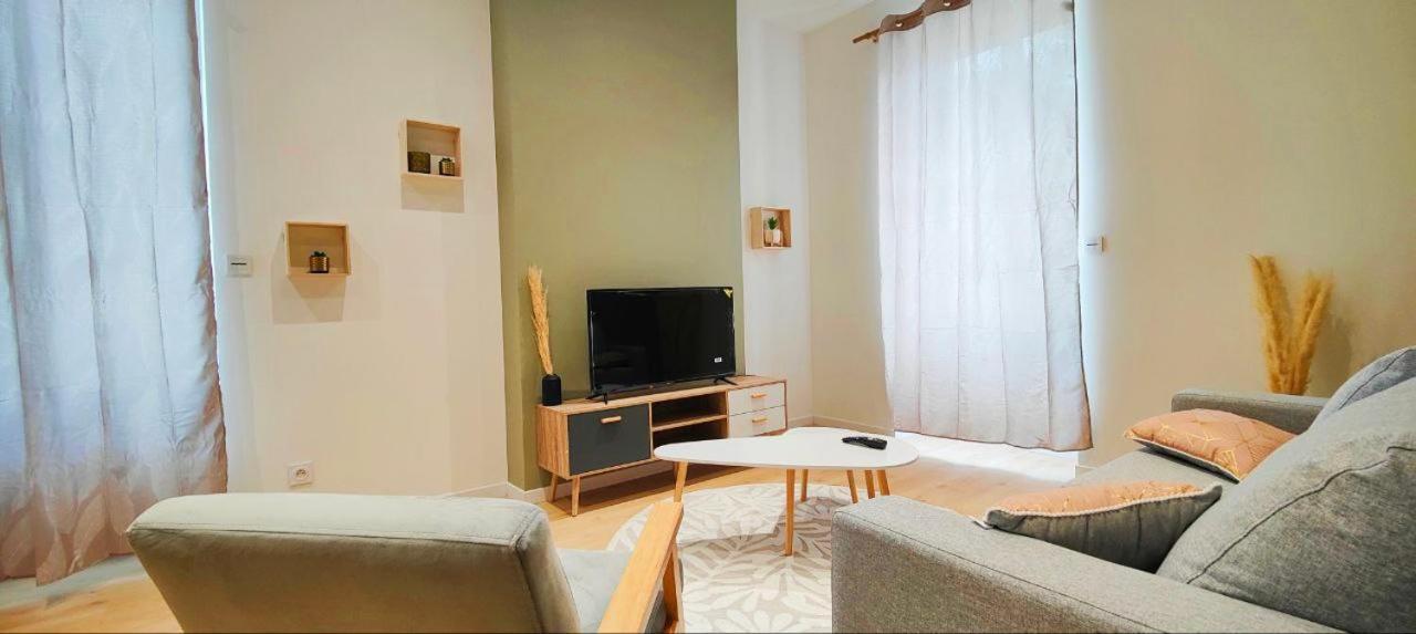 Appartements A Theme Clermont-Ferrand Exteriör bild